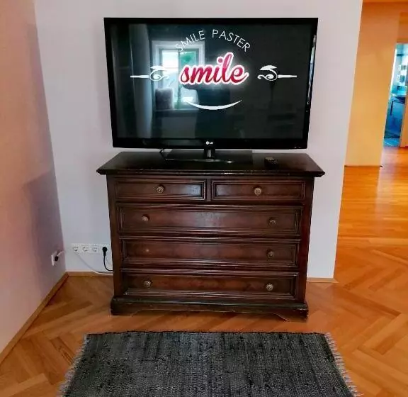 ユースホステル Taferne In Köstendorf   Ferienwohnung Monteurzimmer