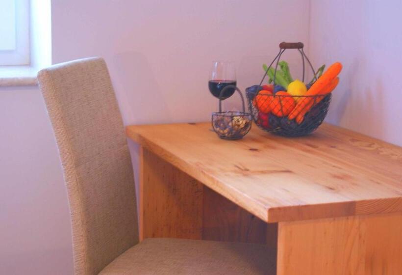 הוסטל Taferne In Köstendorf Ferienwohnung Monteurzimmer