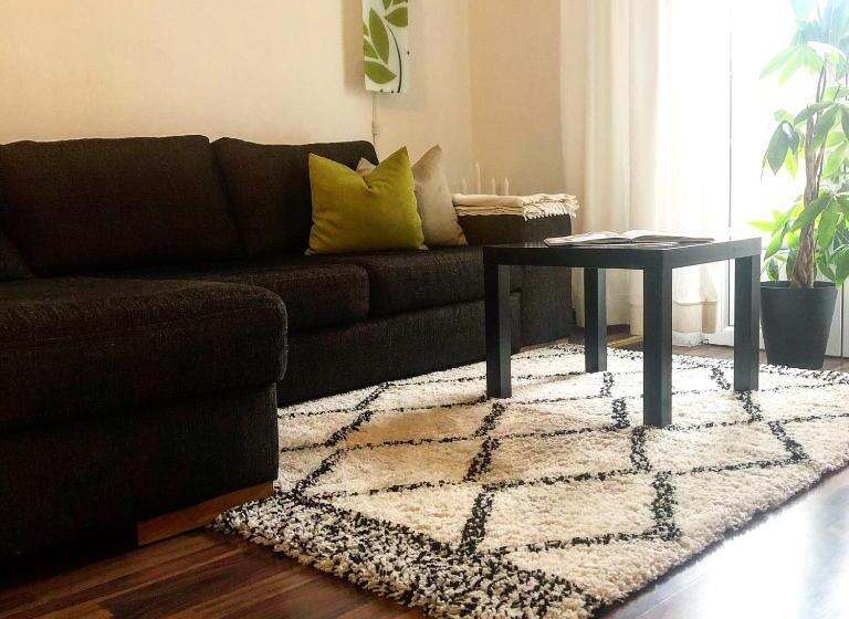 Bed And Breakfast 33