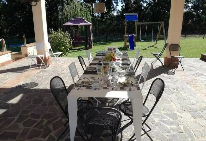 ベッドアンドブレックファースト La Collina Di Montecchio