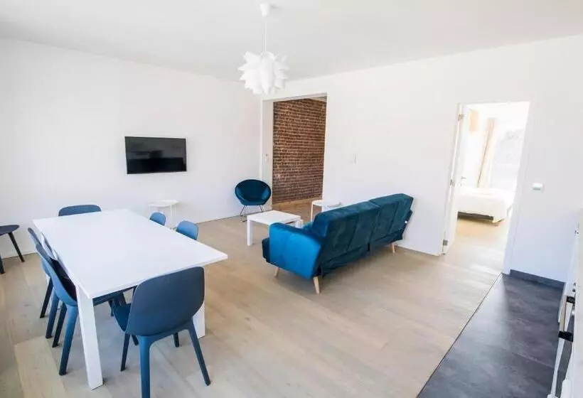 ベッドアンドブレックファースト Smart Appart   Midi