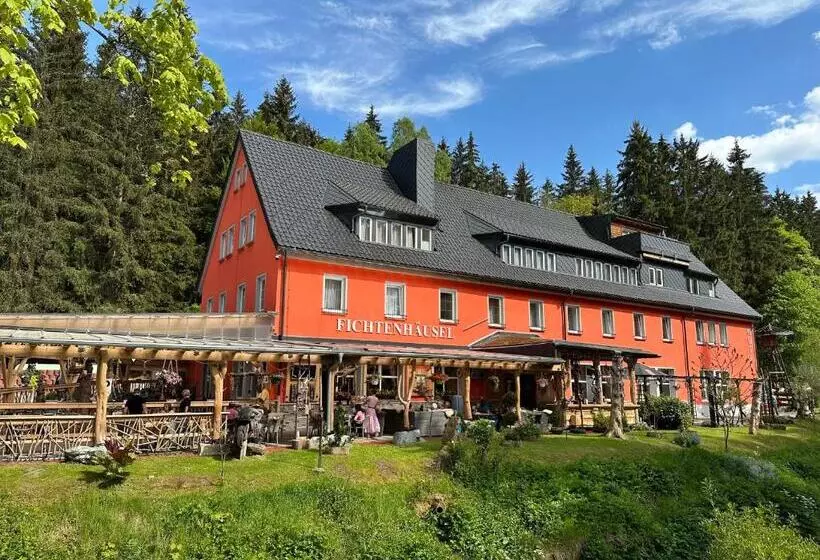 Erlebnishotel & Restaurant Fichtenhäusel Am Pöhlagrund