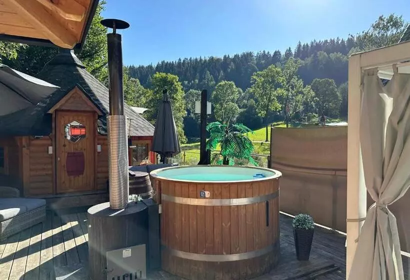 Erlebnishotel & Restaurant Fichtenhäusel Am Pöhlagrund