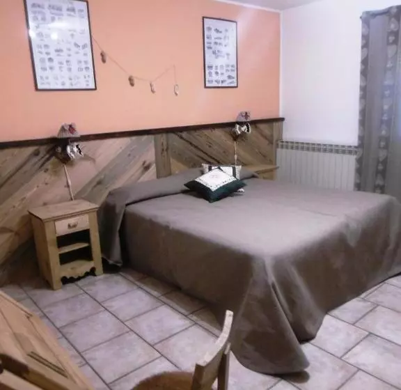 Hotelli Albergo Croce Bianca