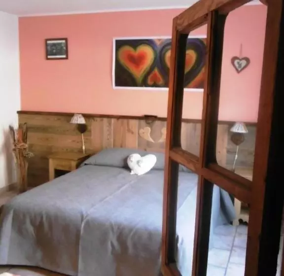 Hotelli Albergo Croce Bianca
