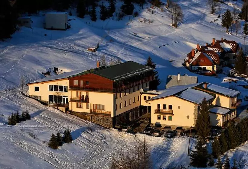 Hotelli Penzión Limba Donovaly