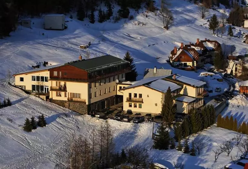 Hotelli Penzión Limba Donovaly