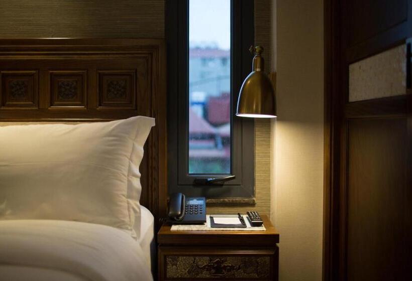 هتل Peridot Gallery Classic