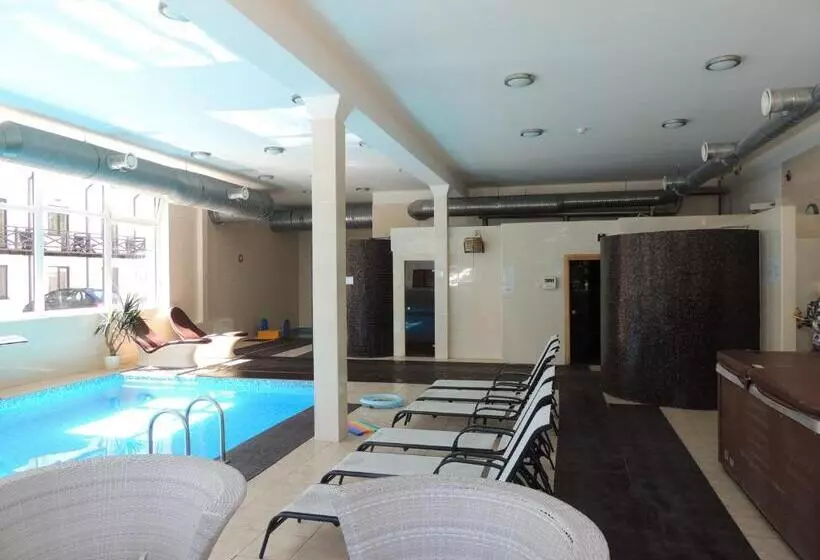 هتل Spa Arkadia