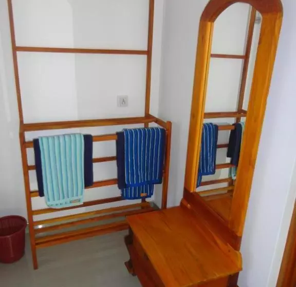 Kamlo Beach Resort