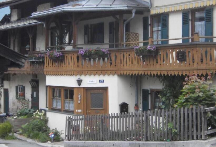 پانسیون Binderhof