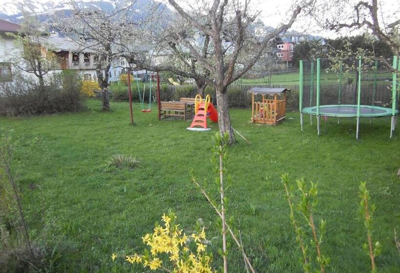 پانسیون Binderhof