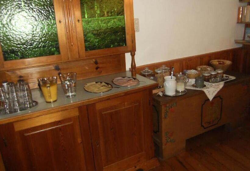 پانسیون Binderhof