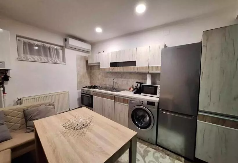 Majatalo Dominic House