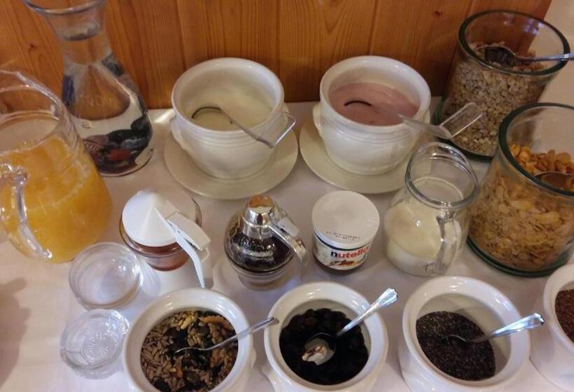 פנסיון Gästehaus Macheiner