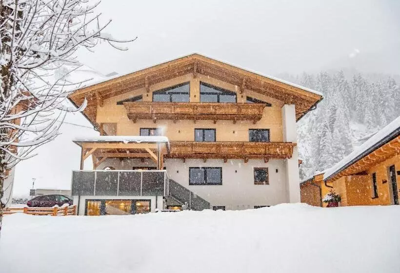 Majatalo Haus Becken