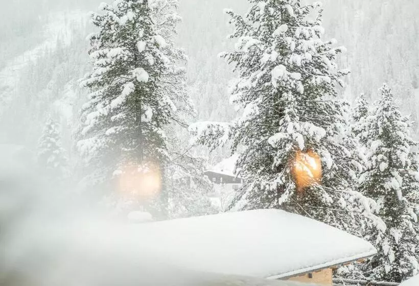 Majatalo Haus Becken