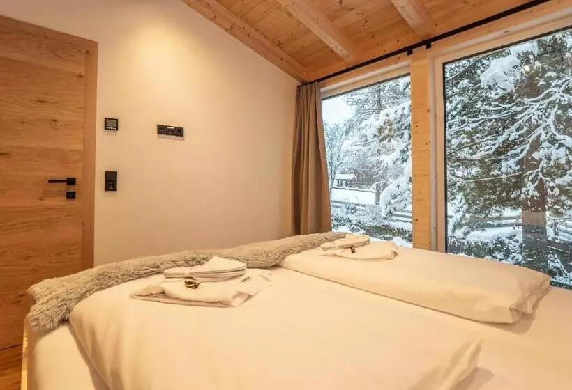 Majatalo Haus Becken