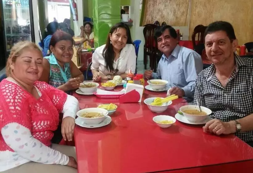 پانسیون Hostal Centro Turístico San Mateo