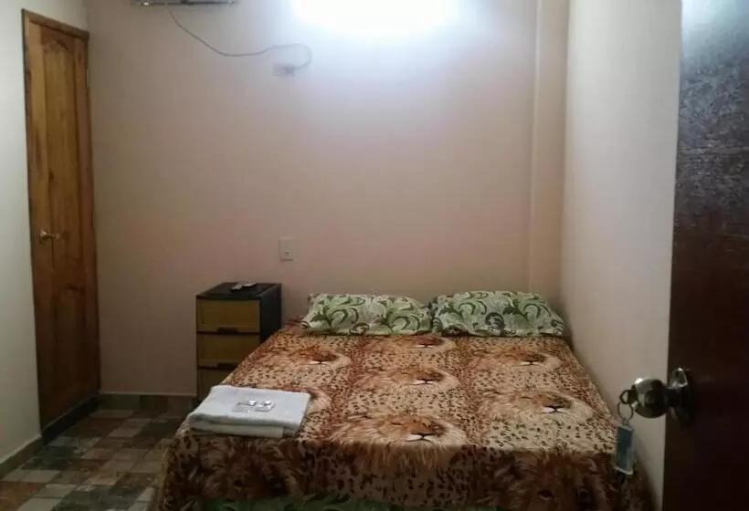 پانسیون Hostal Centro Turístico San Mateo