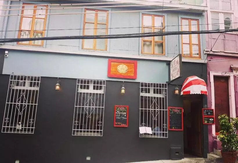 پانسیون Hostal Mito