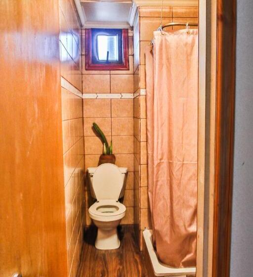 پانسیون Hostal Mito