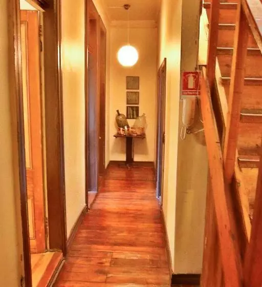 پانسیون Hostal Mito
