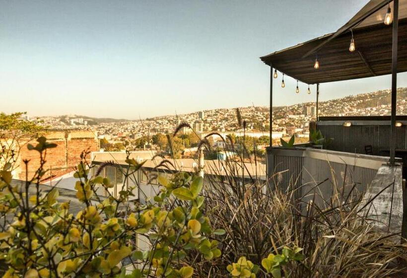 پانسیون Hostal Mito