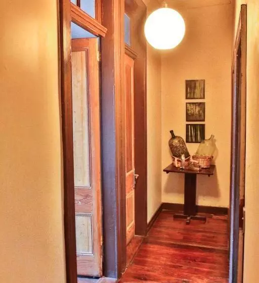 پانسیون Hostal Mito