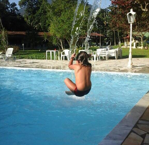 پانسیون Ilhabela Tênis Clube