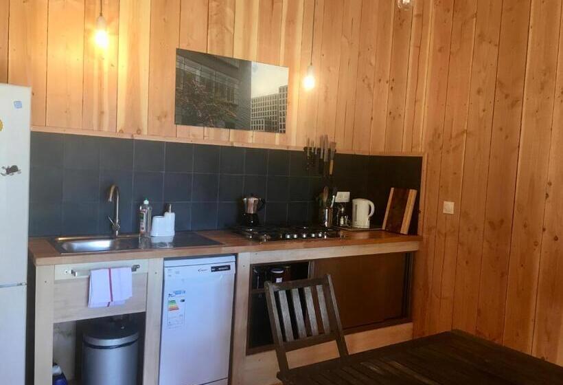 膳宿费 Les Foucauds