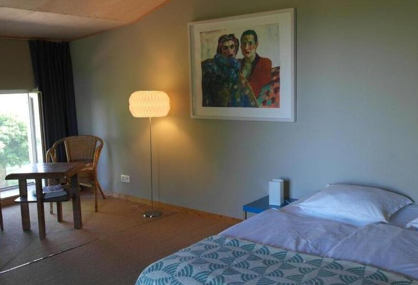 膳宿费 Les Foucauds