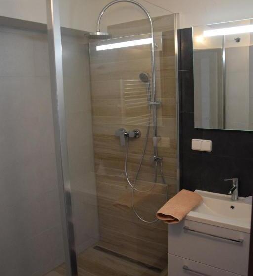 膳宿费 Penzion Anna