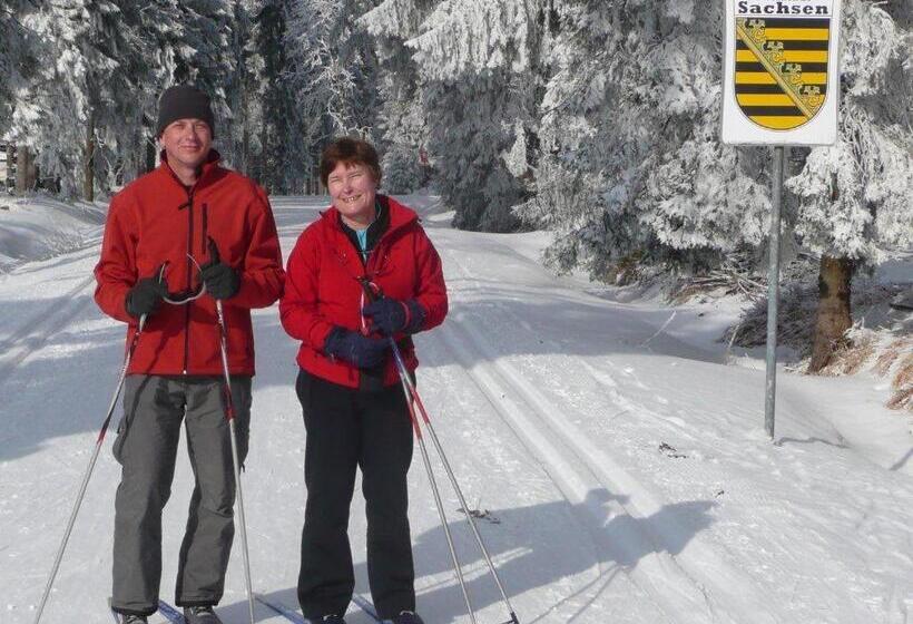 膳宿费 Penzion Anna