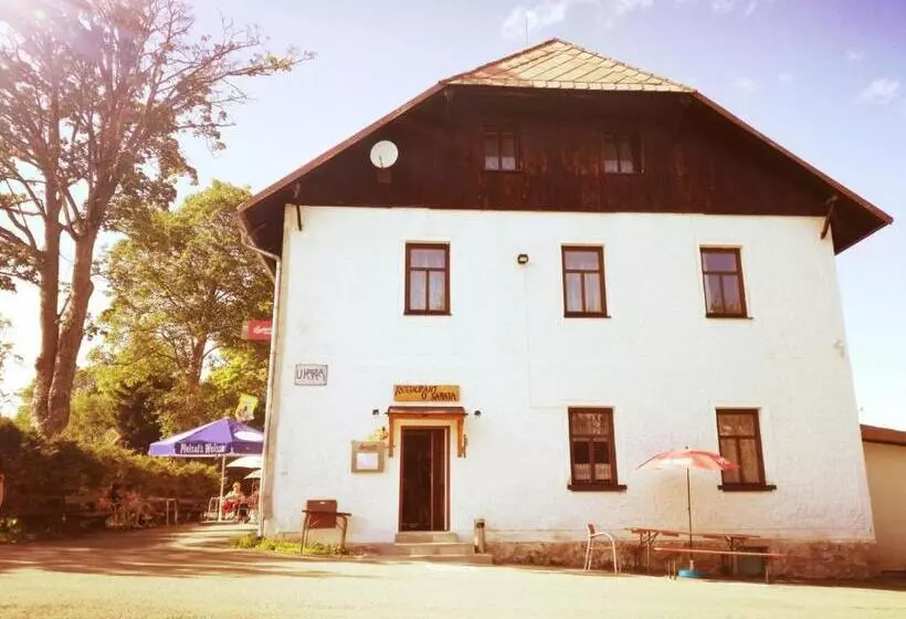 Majatalo Penzion Vozzýk