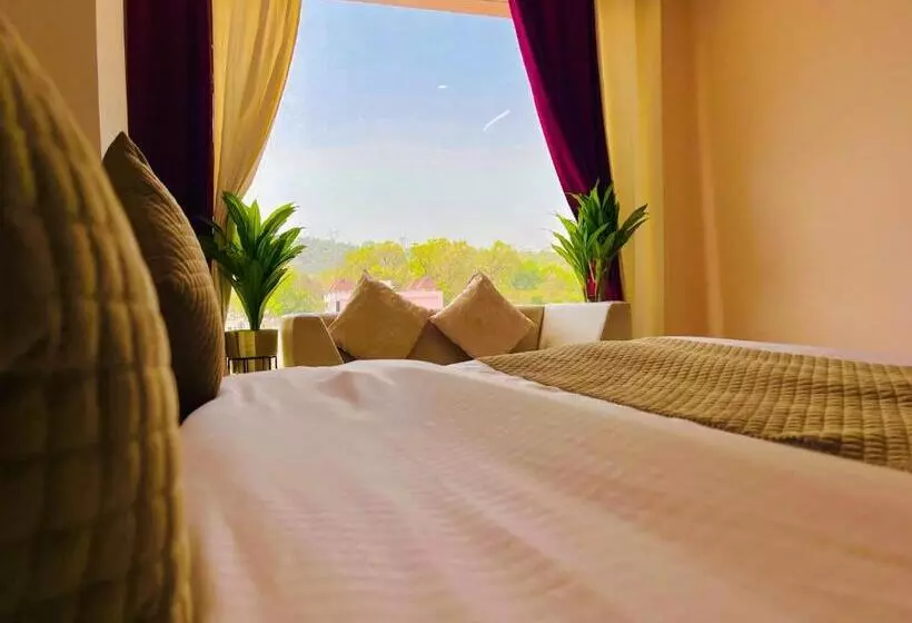 Sitara Hotels & Resorts   A Lavish & Luxury Stay