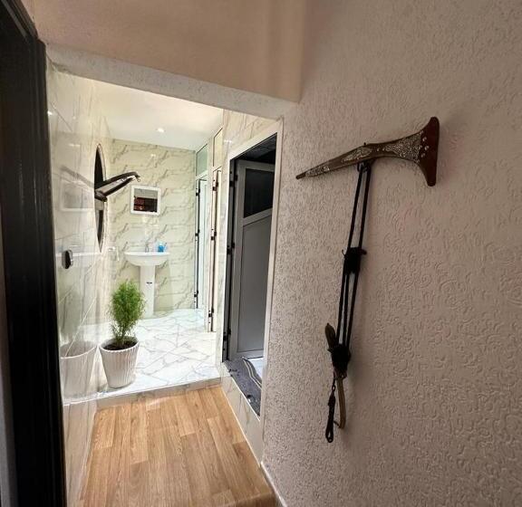 Общежитие Dinosaur Anza Surf House