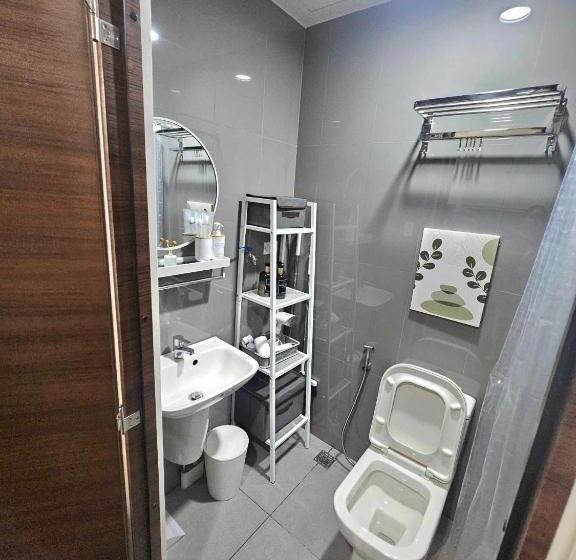 Austria Suites At Air Residences