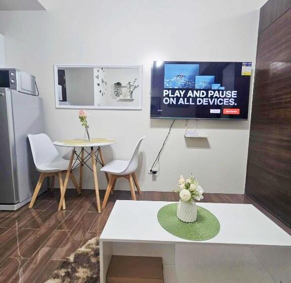 Austria Suites At Air Residences