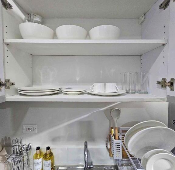 Austria Suites At Air Residences