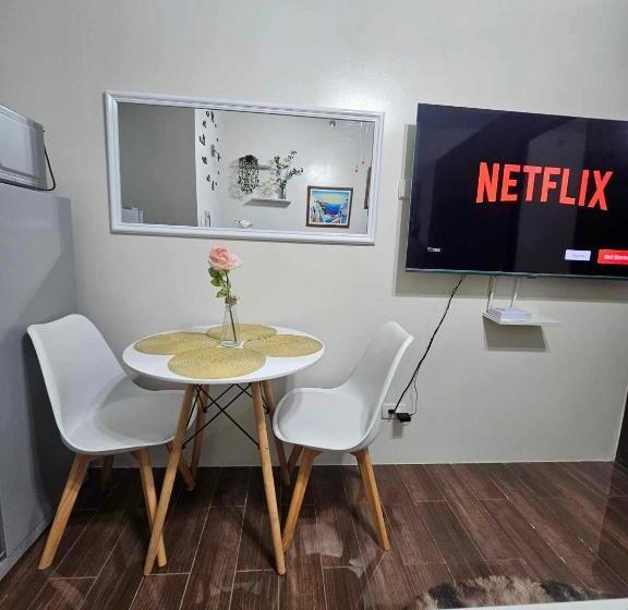 Austria Suites At Air Residences