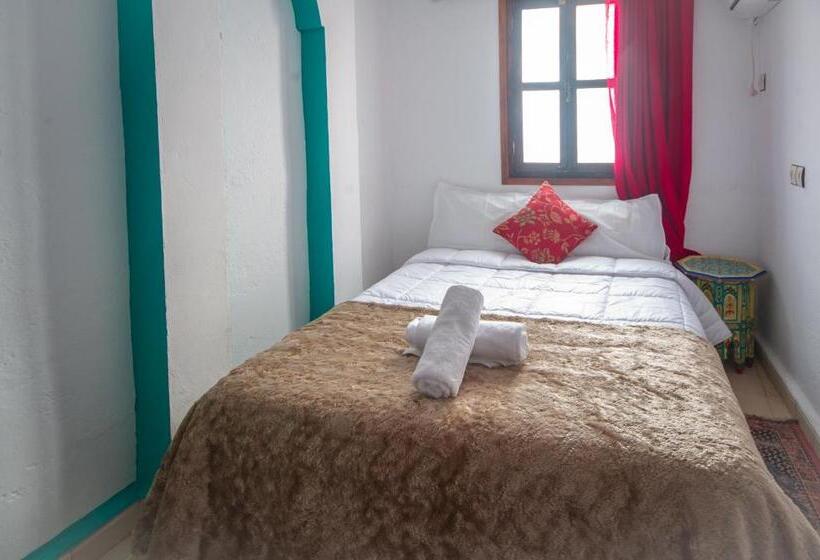 Bed and Breakfast Dar Chourafa Riad