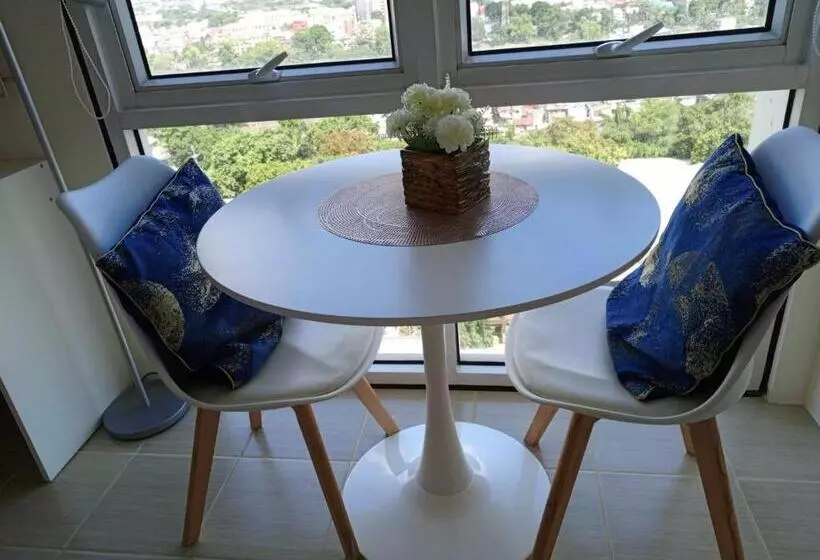 ベッドアンドブレックファースト Cozy Hotel Suite In Kasara Pasig