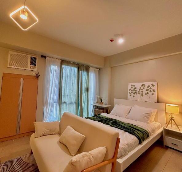 Condotel Across Naia T3 At Two Palm Tree Villa