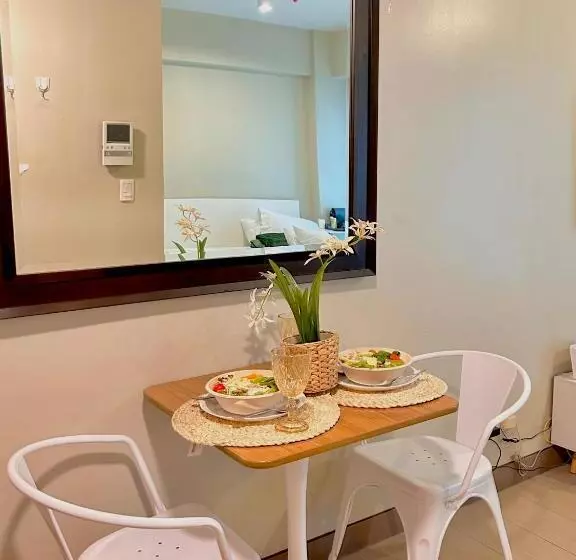 Condotel Across Naia T3 At Two Palm Tree Villa