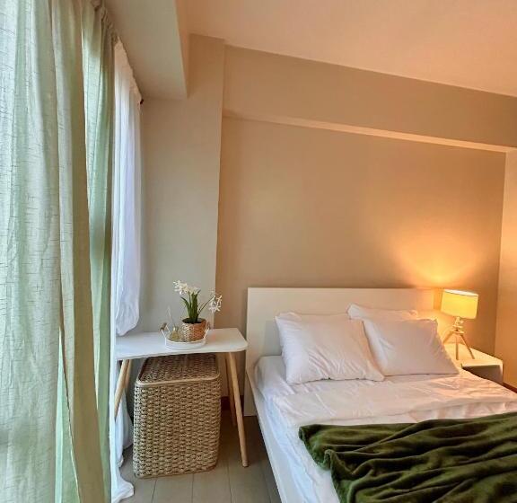 Condotel Across Naia T3 At Two Palm Tree Villa