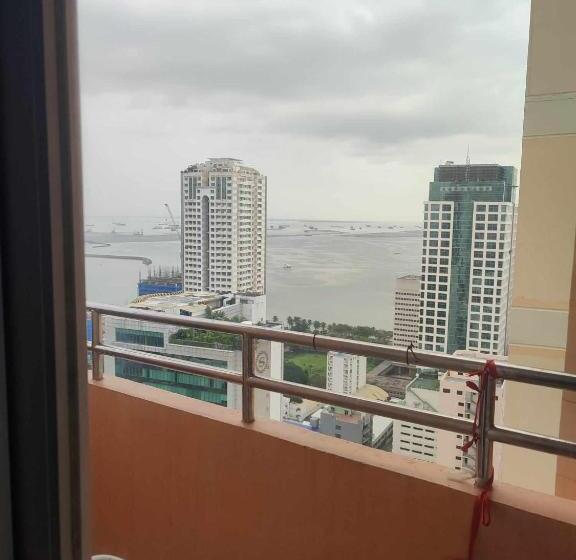 Hotel 60 Percent Off Deluxe Ocean View Rooms Free Pool And Free Sauna Access Included Perfect Location Nea