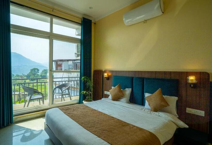 فندق Divine By The Lake Hill