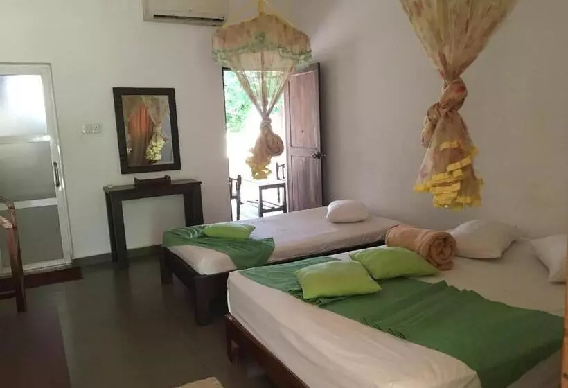 ホテル Holiday Inn Polonnaruwa