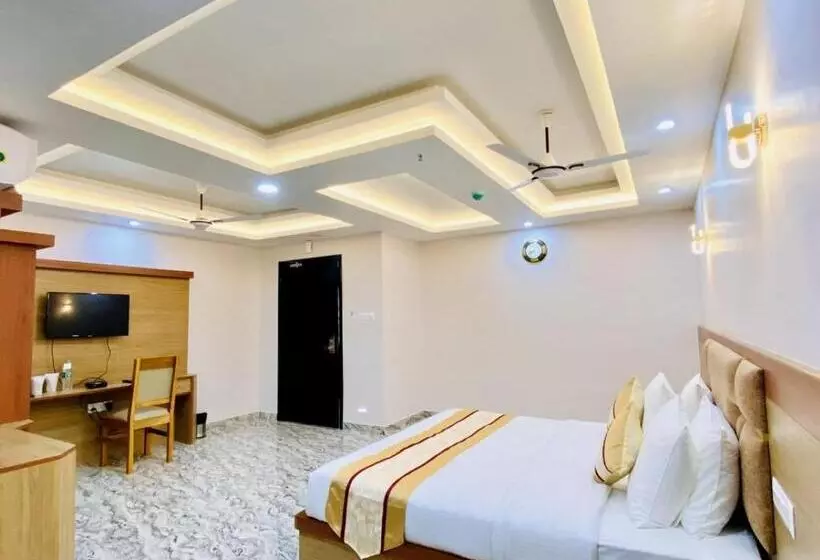 ホテル Imolesh Imphal